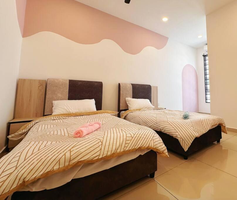 12Pax（Free Wifi）@星愿@Star Wish Homestay Labu Zewnętrze zdjęcie